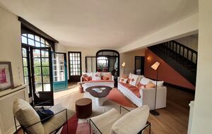 Sophisticated Family Living in Saint-Jean-de-Luz - Saint-Jean-de-Luz, France