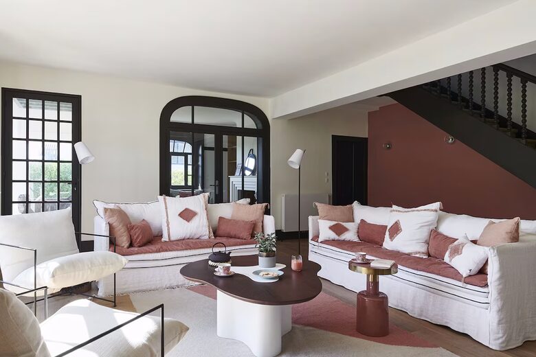 Sophisticated Family Living in Saint-Jean-de-Luz - Saint-Jean-de-Luz, France