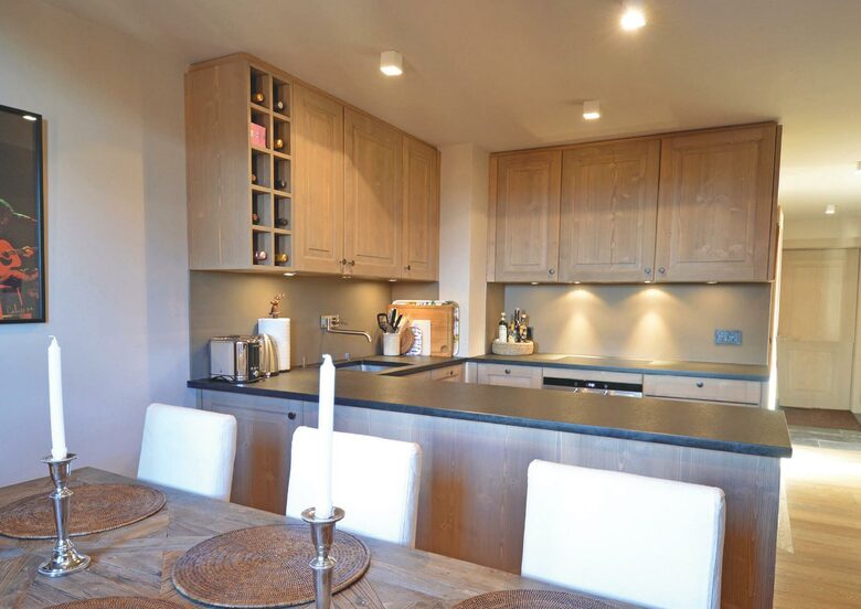 A Sophisticated Ski Apartment in the Heart of Verbier - Verbier, Switzerland