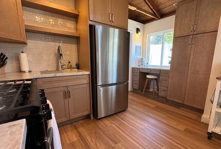 Secluded Del Mar Country Cottage - Del Mar, California