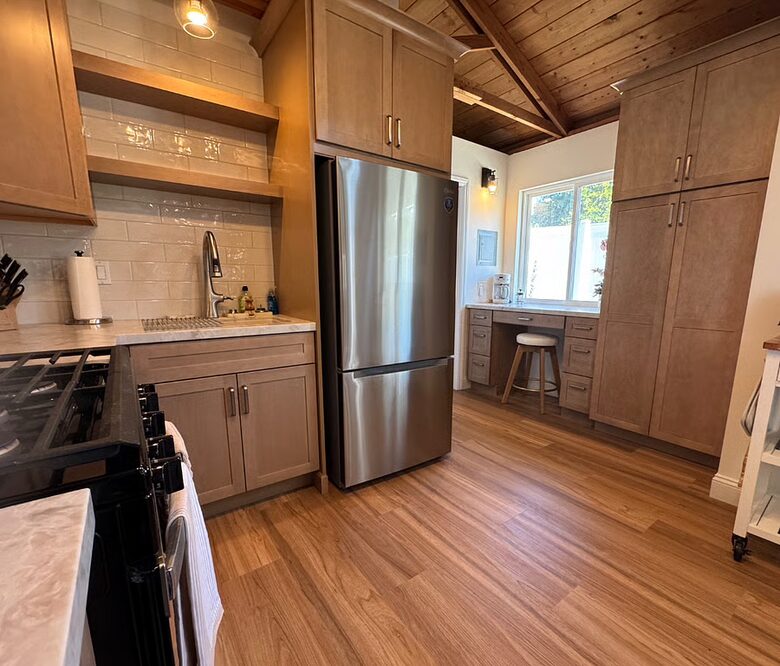 Secluded Del Mar Country Cottage - Del Mar, California