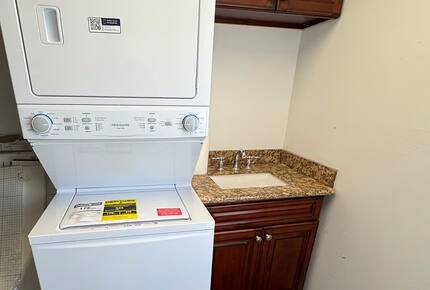 Secluded Del Mar Country Cottage - Del Mar, California