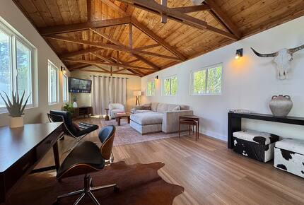 Secluded Del Mar Country Cottage - Del Mar, California