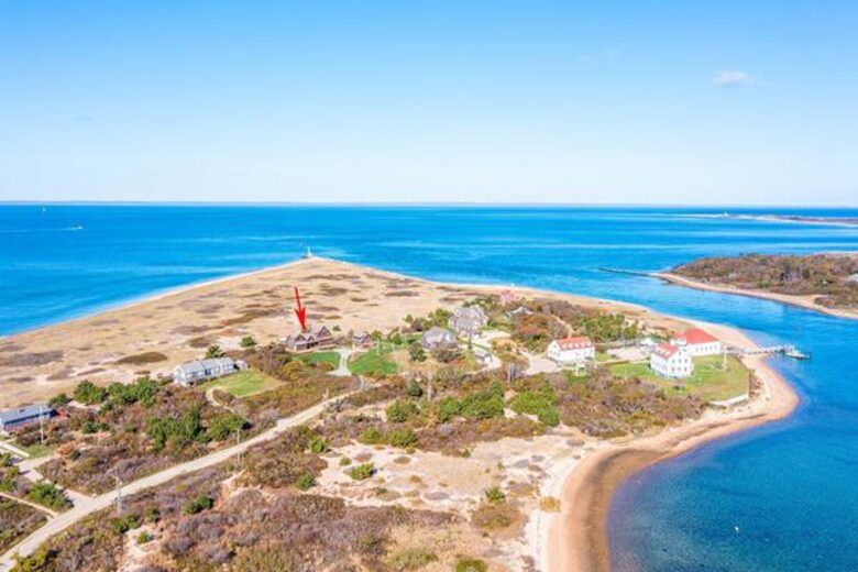 Front-Row Coastal Escape on Cormorant Cove - Block Island, Rhode Island