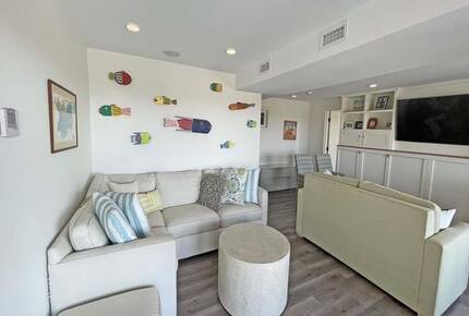 Front-Row Coastal Escape on Cormorant Cove - Block Island, Rhode Island