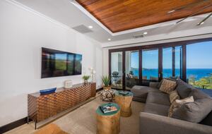 Panoramic Pacific Escape at Flamingo Beach - Playa Flamingo, Costa Rica