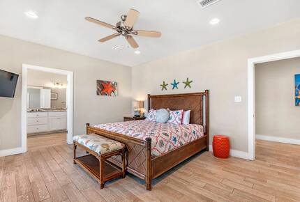 Back Bay Serenity Steps from the Gulf - Gulf Shores, Alabama