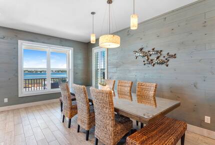 Back Bay Serenity Steps from the Gulf - Gulf Shores, Alabama