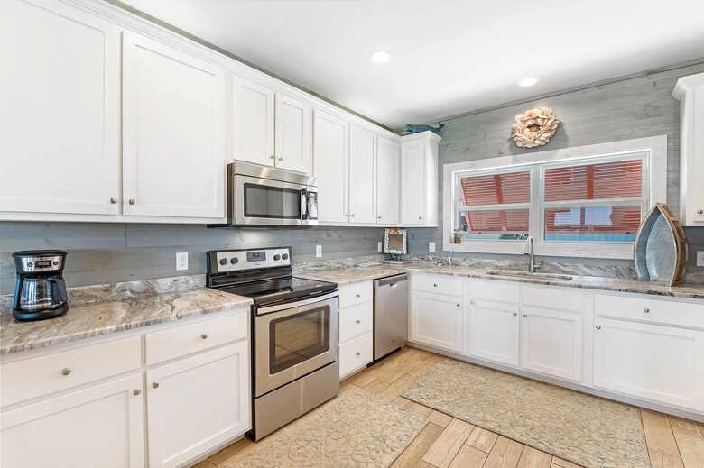 Back Bay Serenity Steps from the Gulf - Gulf Shores, Alabama