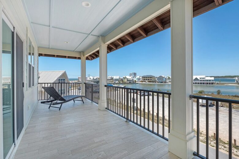 Back Bay Serenity Steps from the Gulf - Gulf Shores, Alabama