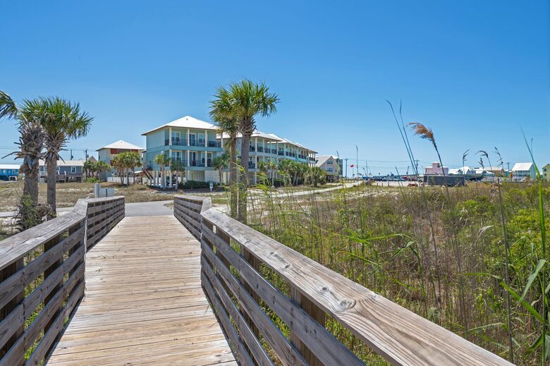 Back Bay Serenity Steps from the Gulf - Gulf Shores, Alabama