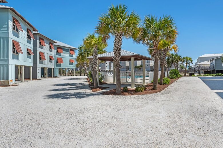 Back Bay Serenity Steps from the Gulf - Gulf Shores, Alabama