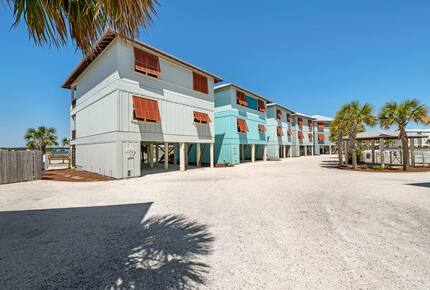 Back Bay Serenity Steps from the Gulf - Gulf Shores, Alabama