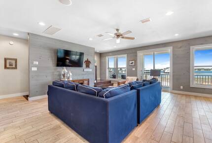 Back Bay Serenity Steps from the Gulf - Gulf Shores, Alabama