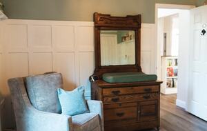 A Quiet Florida Retreat Framed by Trees and Water - Titusville, Florida