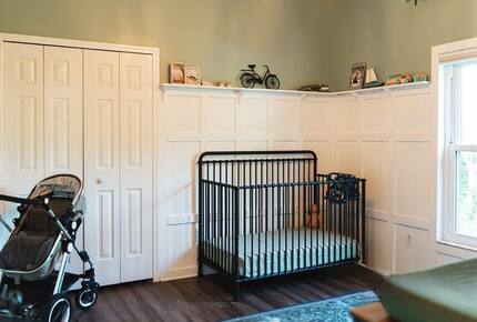 A Quiet Florida Retreat Framed by Trees and Water - Titusville, Florida