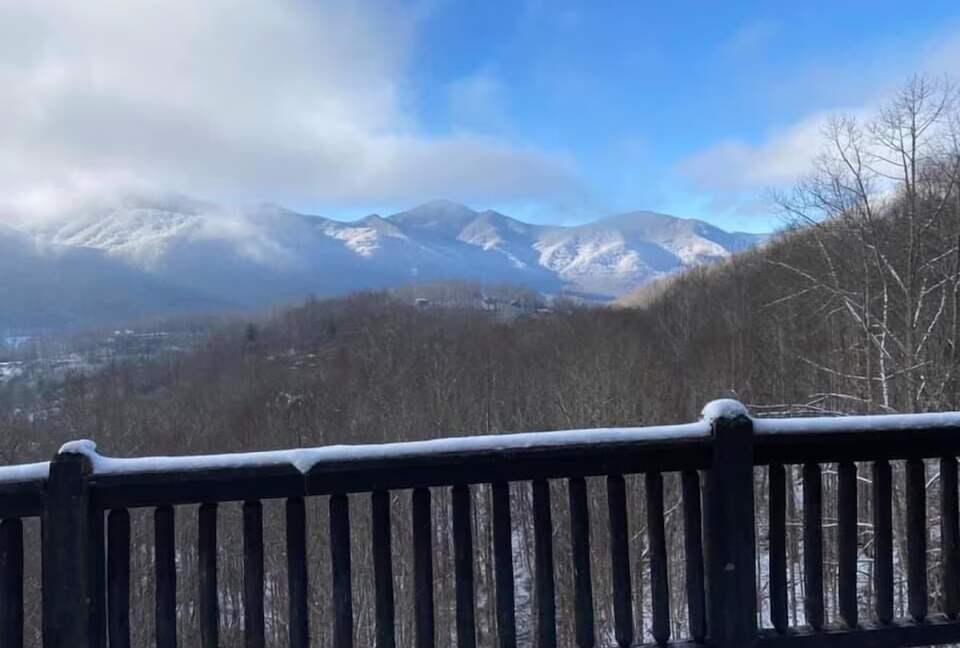 Eagles Nest | Premier Mountain Estate in Maggie Valley - Maggie Valley, North Carolina