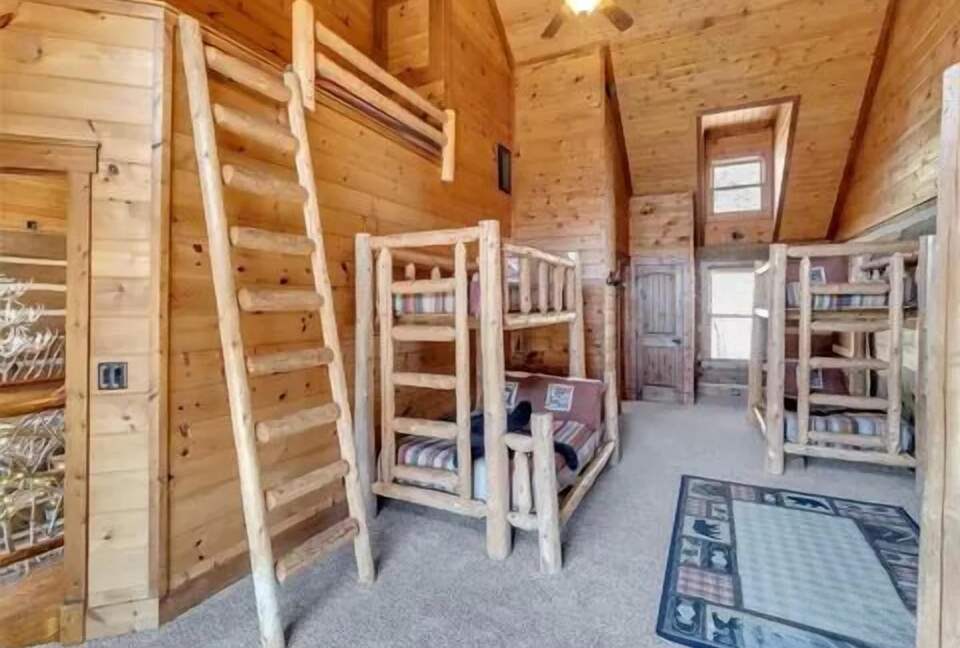 Eagles Nest | Premier Mountain Estate in Maggie Valley - Maggie Valley, North Carolina