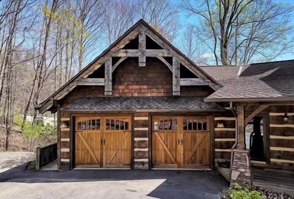 Eagles Nest | Premier Mountain Estate in Maggie Valley - Maggie Valley, North Carolina