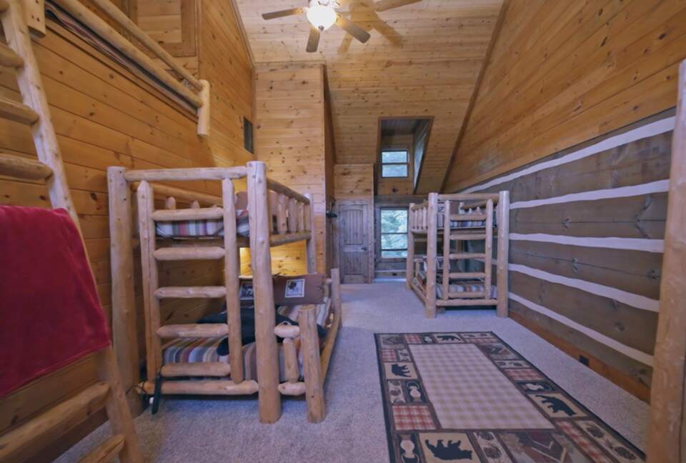 Eagles Nest | Premier Mountain Estate in Maggie Valley - Maggie Valley, North Carolina