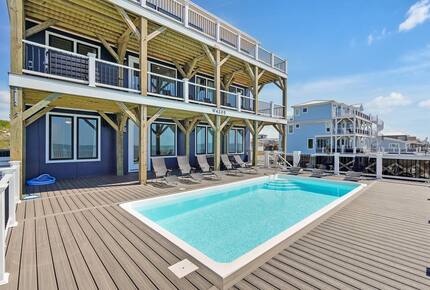 Grand Oceanfront Home on Oak Island - Oak Island, North Carolina