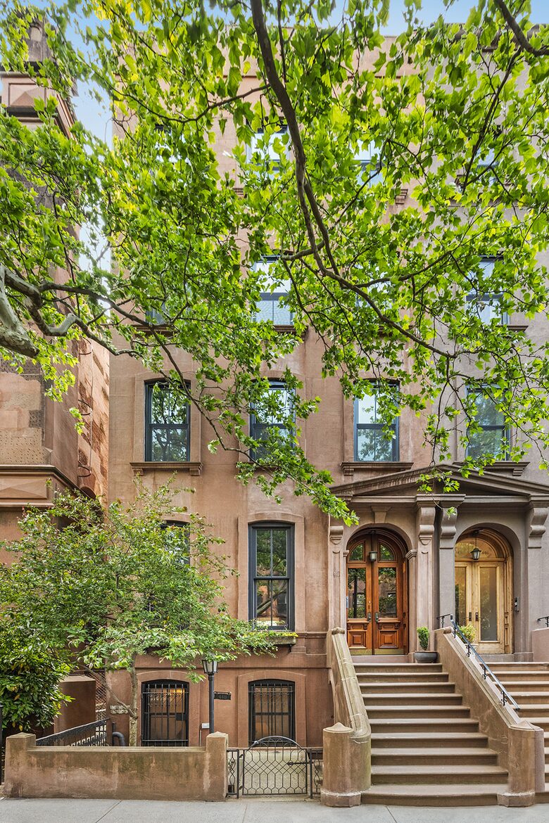 Grand Parlor–Garden Triplex with Garden-Level Living - New York City, New York