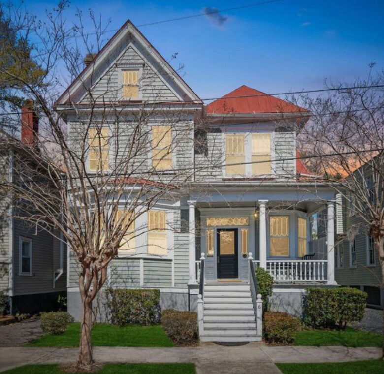 Elegant Charleston Retreat in the Historic District - Charleston, South Carolina