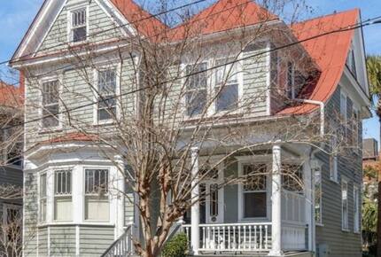 Elegant Charleston Retreat in the Historic District - Charleston, South Carolina