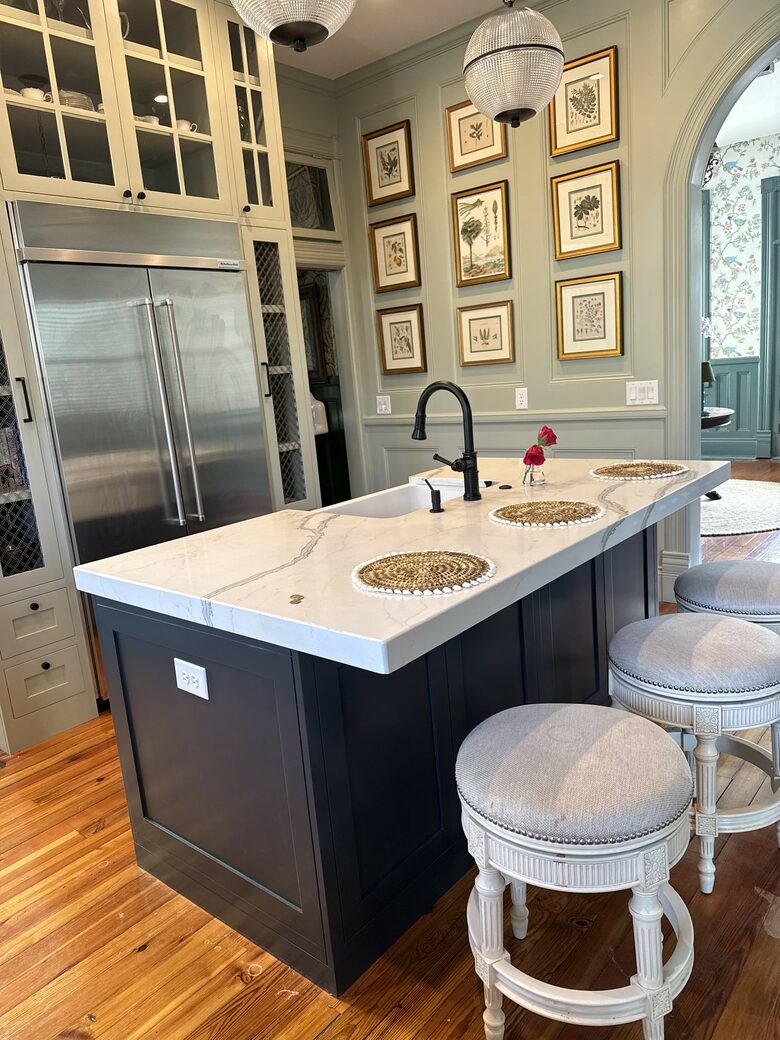 Elegant Charleston Retreat in the Historic District - Charleston, South Carolina