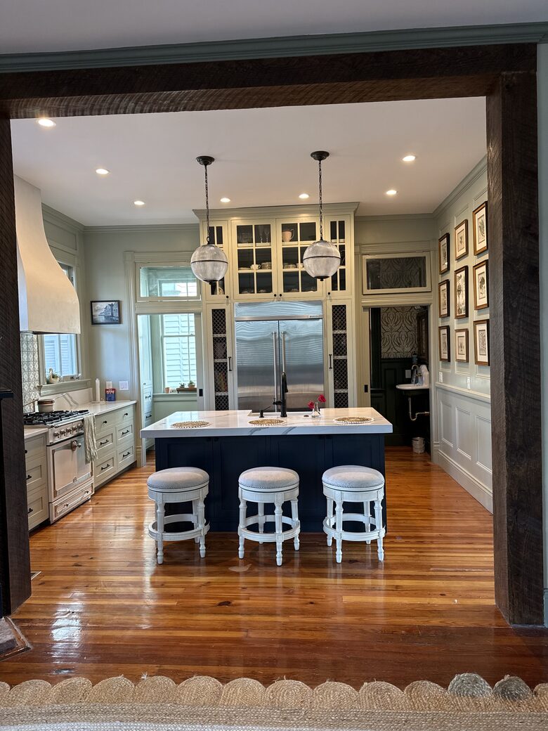 Elegant Charleston Retreat in the Historic District - Charleston, South Carolina