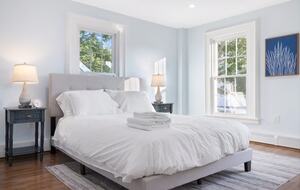 Renovated 1834 Home in the Heart of Mystic - Stonington, Connecticut