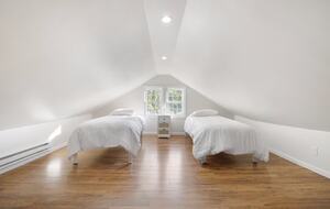 Renovated 1834 Home in the Heart of Mystic - Stonington, Connecticut