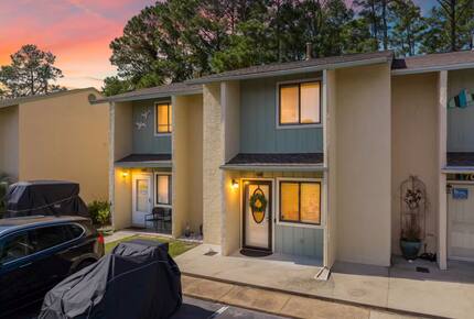 Private Garden Townhome near Panama City Beach - Panama City Beach, Florida