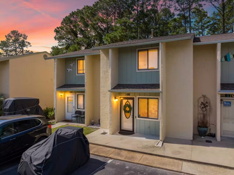 Private Garden Townhome near Panama City Beach - Panama City Beach, Florida
