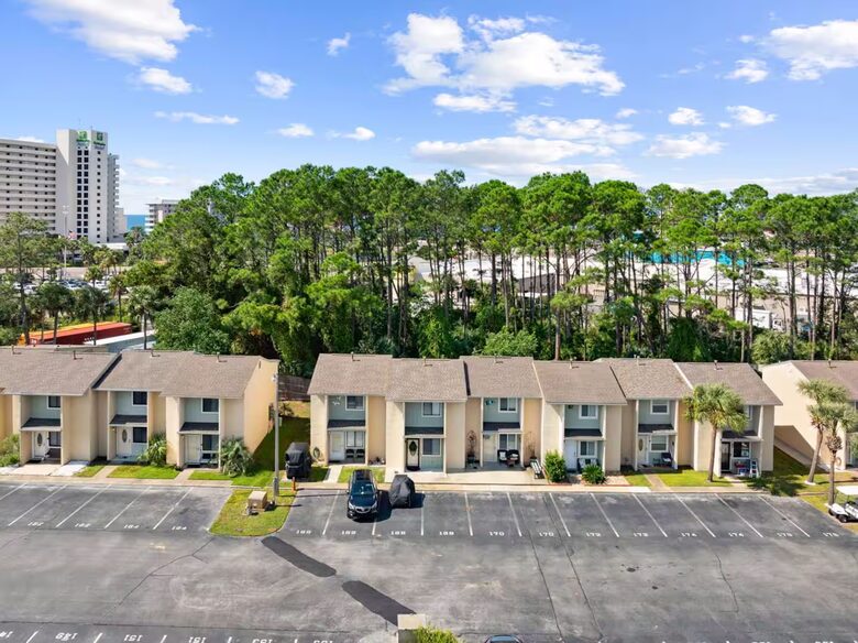 Private Garden Townhome near Panama City Beach - Panama City Beach, Florida