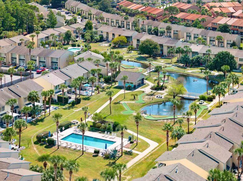 Private Garden Townhome near Panama City Beach - Panama City Beach, Florida