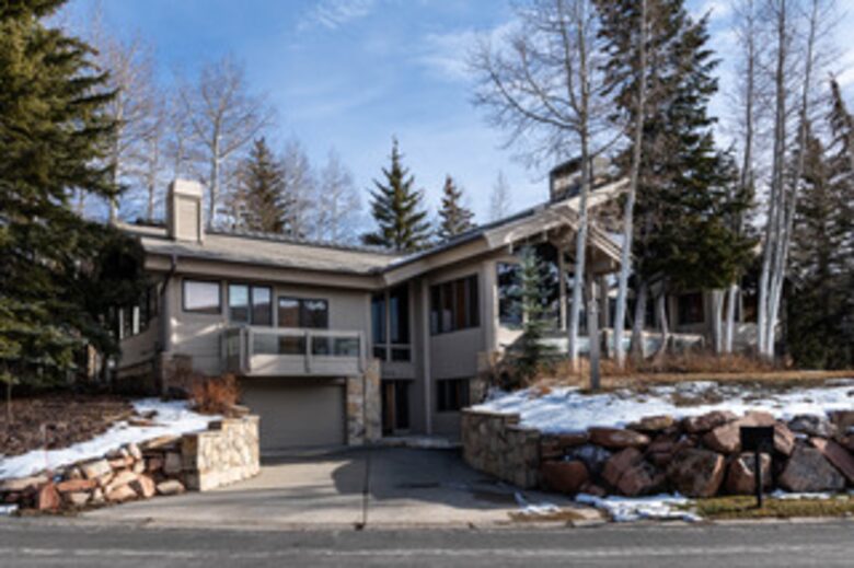 Architectural Alpine Stunner - Park City, Utah