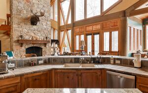 Architectural Alpine Stunner - Park City, Utah