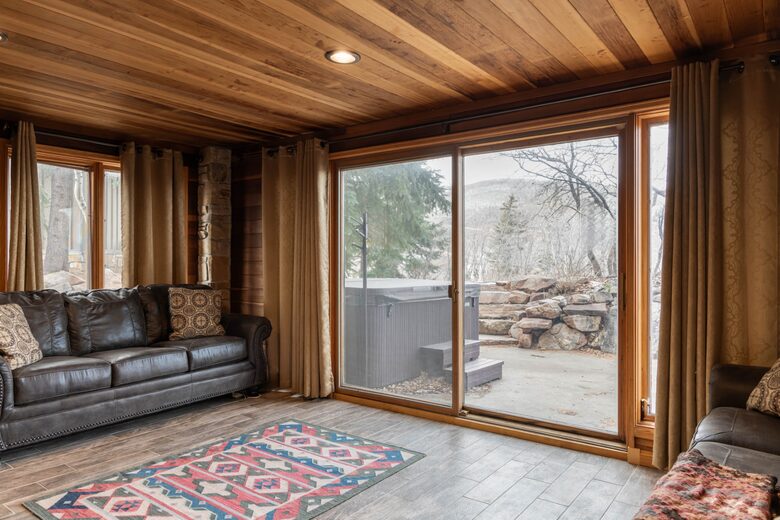 Architectural Alpine Stunner - Park City, Utah