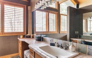 Architectural Alpine Stunner - Park City, Utah