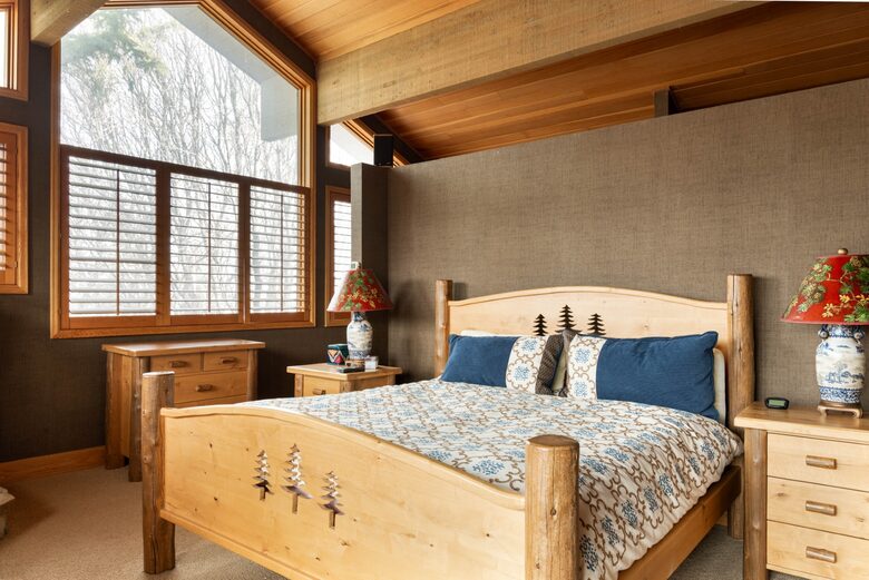 Architectural Alpine Stunner - Park City, Utah