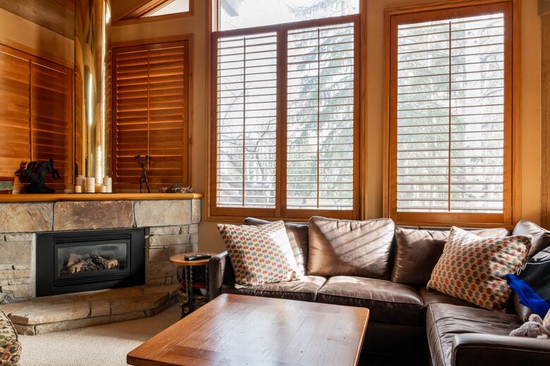 Architectural Alpine Stunner - Park City, Utah