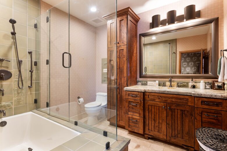 Architectural Alpine Stunner - Park City, Utah