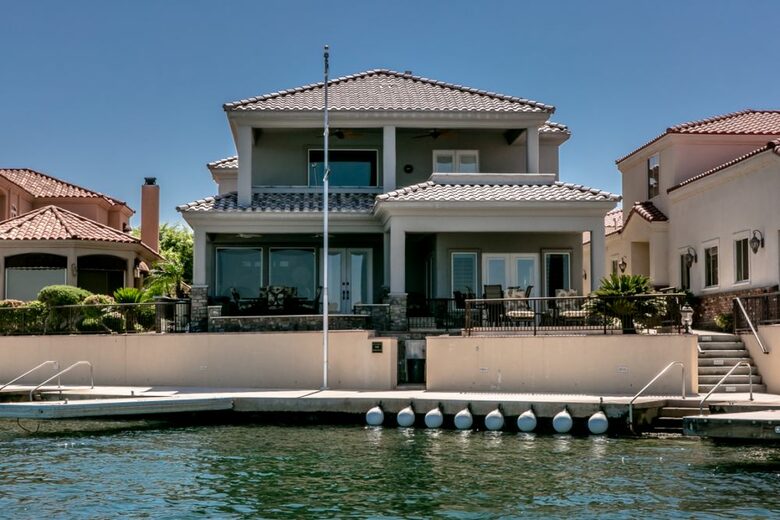 Luxury Waterfront Escape on the Colorado River - Parker, Arizona
