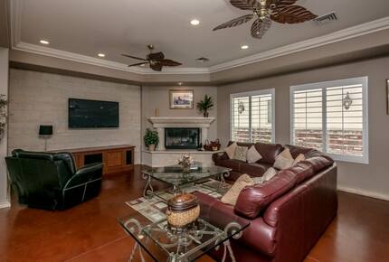 Luxury Waterfront Escape on the Colorado River - Parker, Arizona