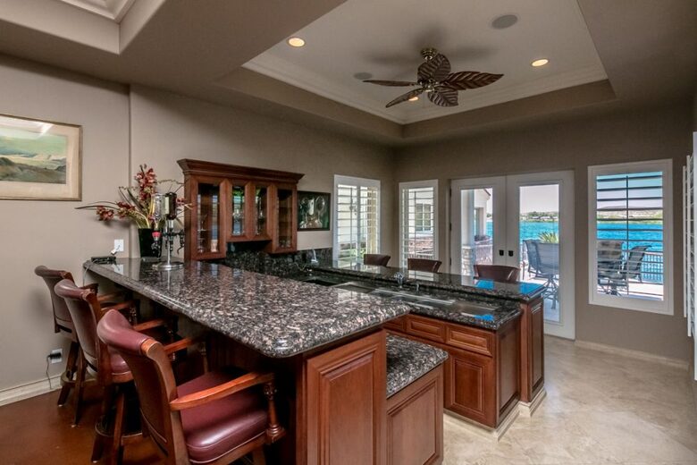 Luxury Waterfront Escape on the Colorado River - Parker, Arizona