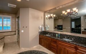 Luxury Waterfront Escape on the Colorado River - Parker, Arizona