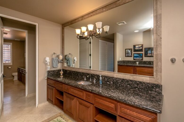 Luxury Waterfront Escape on the Colorado River - Parker, Arizona