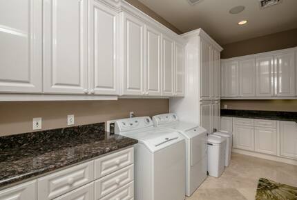 Luxury Waterfront Escape on the Colorado River - Parker, Arizona