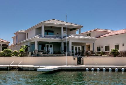 Luxury Waterfront Escape on the Colorado River - Parker, Arizona